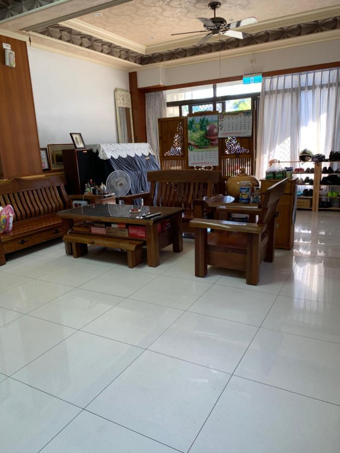 Niuge Minsu Homestay Yuli Exterior photo